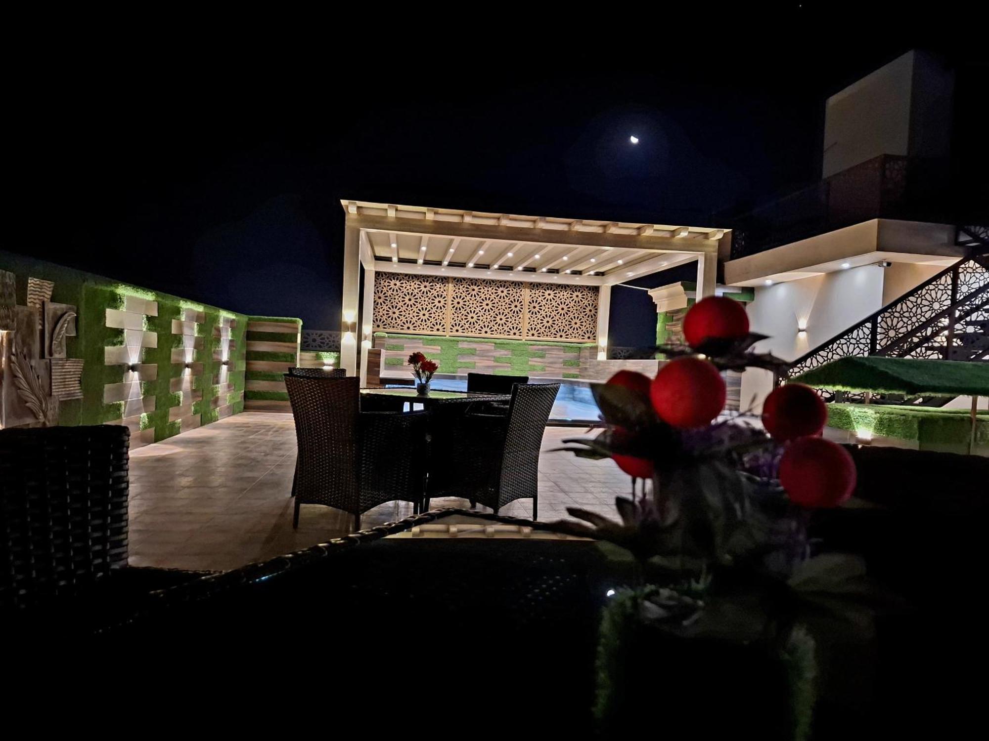 Royal Galaxy Hotel & Residence - Near Islamabad International Airport & Motorway Bagian luar foto